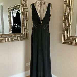 Stephen Yearick Gorgeous Black Silk  Beaded Gown  Sz 10 Glamorous *NWT